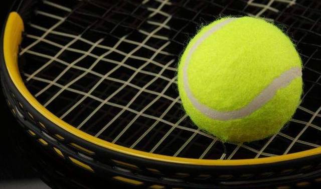 斯卡洛尼：梅西就是历史最佳 他生来就是领袖